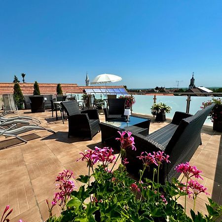 Pension Seeblick Moerbisch Am See Exterior photo